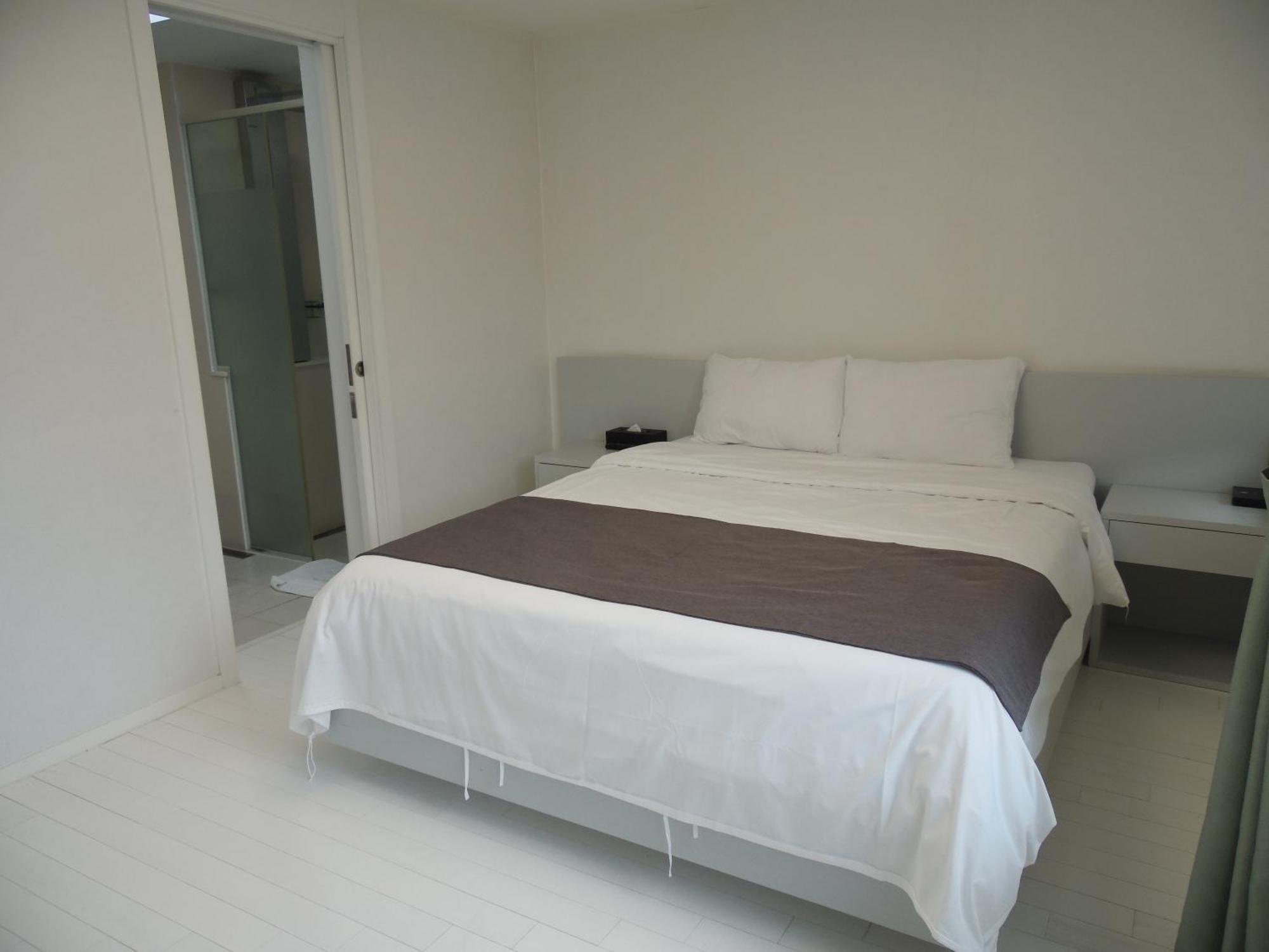 Healthcare Town Resort Seogwipo Exterior photo